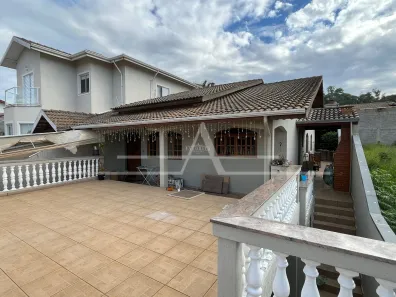 Casa com 3 Quartos para alugar, 300m² no Residencial das Ilhas, Bragança Paulista