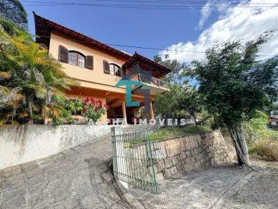Casa com 4 Quartos à venda, 192m² no Quinta da Barra, Teresópolis