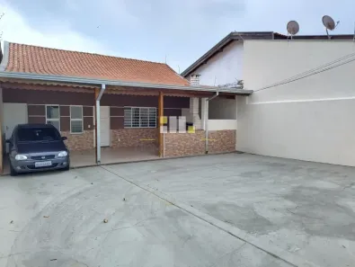 Casa com 3 Quartos à venda, 250m² no Vila Menuzzo, Sumaré