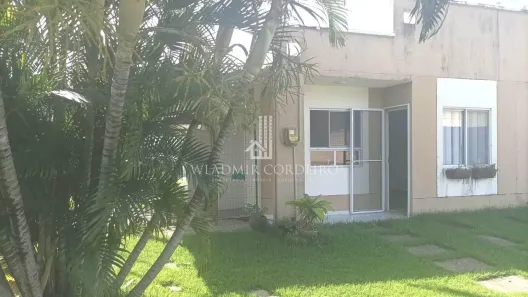 Casa de Condomínio com 2 Quartos à venda, 46m² no Pedras, Fortaleza
