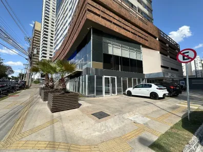 Ponto Comercial à venda, 90m² no Jardim Goiás, Goiânia