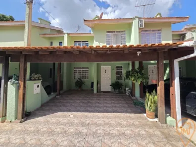 Sobrado com 3 Quartos à venda, 90m² no Boqueirão, Curitiba