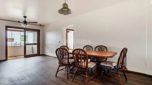 Apartamento com 2 Quartos para alugar, 77m² no Bom Jesus, Porto Alegre