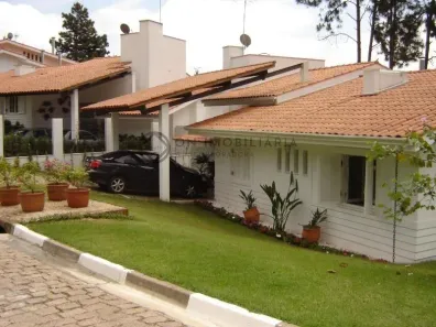 Casa com 3 Quartos para alugar, 540m² no Granja Santa Maria, Carapicuíba
