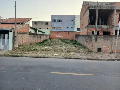 Lote/Terreno à venda, 250m² no Jardim Terras de Santo Antônio, Hortolândia