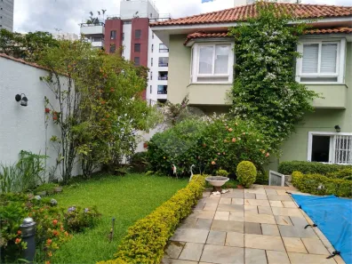 Sobrado com 5 Quartos à venda, 484m² no Jardim Prudência, São Paulo