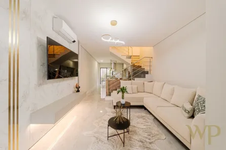 Casa com 3 Quartos à venda, 132m² no Bom Retiro, Joinville