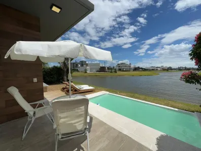 Casa de Condomínio com 4 Quartos à venda, 218m² no XANGRI-LÁ, Xangri-lá