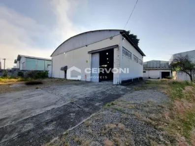 Galpão/Depósito/Armazém para alugar, 1350m² no Chácaras Reunidas, São José dos Campos