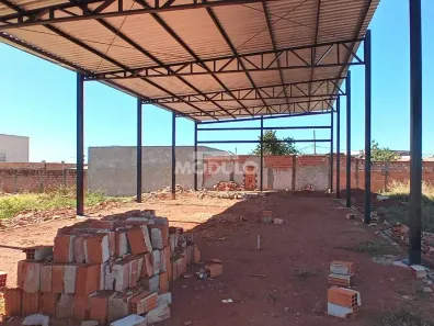 Galpão/Depósito/Armazém à venda, 230m² no Residencial Lago Azul, Uberlândia