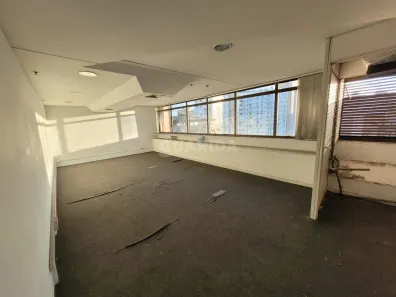 Sala Comercial para alugar, 200m² no Floresta, Porto Alegre