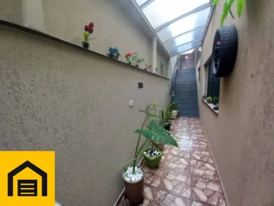 Sobrado com 3 Quartos à venda, 200m² no Vila Nossa Senhora das Vitórias, Mauá