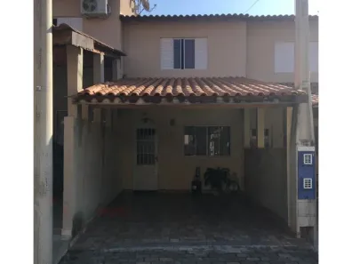 Casa de Condomínio com 2 Quartos à venda, 60m² no Chácara Três Marias, Sorocaba