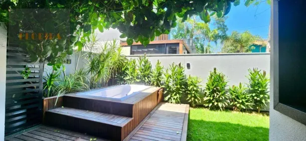 Casa com 3 Quartos à venda, 129m² no Campeche, Florianópolis