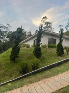 Fazenda/Sítio com 3 Quartos à venda, 140m² no Quinta Divisão, Suzano