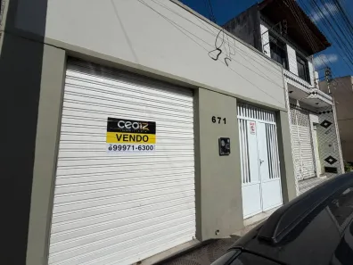 Casa com 3 Quartos à venda, 166m² no Centro, Itabaiana