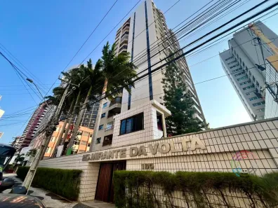 Apartamento com 3 Quartos para alugar, 110m² no Meireles, Fortaleza