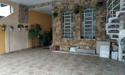 Sobrado com 3 Quartos à venda, 247m² no Jardim Tabatinga, Guarulhos