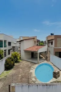 Casa com 3 Quartos para alugar, 240m² no Nova Parnamirim, Parnamirim