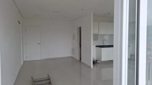 Sala Comercial para alugar, 42m² no Vila Mathias, Santos