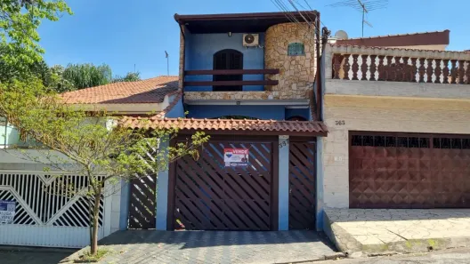 Sobrado com 3 Quartos à venda, 322m² no Parque Capuava, Santo André