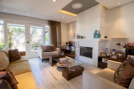 Casa com 3 Quartos à venda, 385m² no Campo Belo, São Paulo