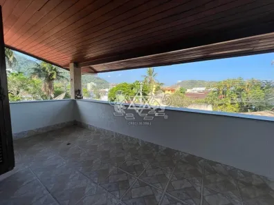 Sobrado com 5 Quartos à venda, 377m² no Sumaré, Caraguatatuba