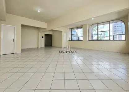 Sala Comercial à venda, 200m² no Pitangueiras, Guarujá