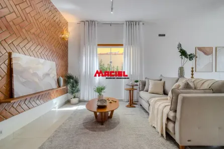 Sobrado com 7 Quartos à venda, 358m² no Parque Brasil, Jacareí