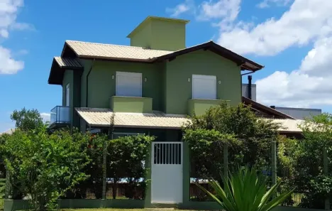 Casa com 4 Quartos à venda, 214m² no Campeche, Florianópolis