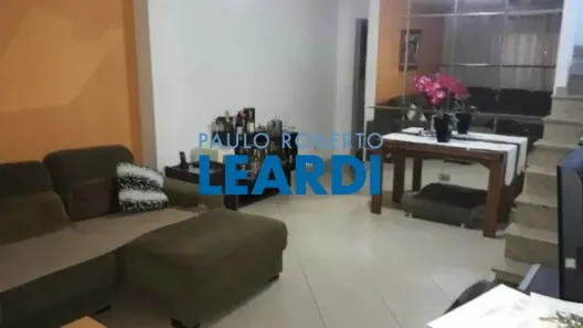 Sobrado com 4 Quartos à venda, 240m² no Cupecê, São Paulo