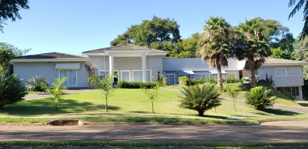 Casa de Condomínio com 4 Quartos à venda, 445m² no Residencial Aldeia do Vale, Goiânia