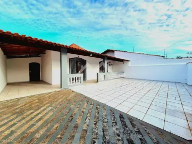 Casa com 2 Quartos à venda, 179m² no Jardim Beira Mar, Peruíbe