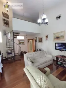 Casa com 3 Quartos para alugar, 169m² no Jardim da Saúde, São Paulo