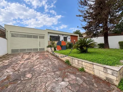 Casa com 3 Quartos para alugar, 224m² no Bela Aliança, São Paulo