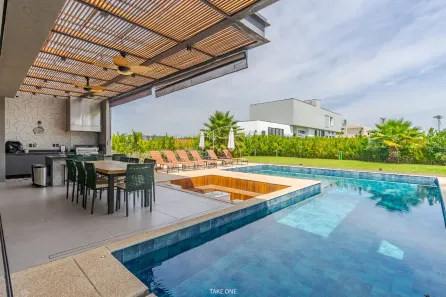 Casa de Condomínio com 5 Quartos à venda, 695m² no , Porto Feliz