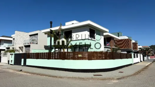Sobrado com 3 Quartos à venda, 150m² no Rio Tavares, Florianópolis