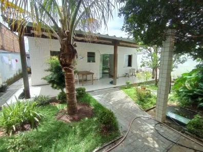 Casa com 2 Quartos à venda, 143m² no Camargos, Belo Horizonte