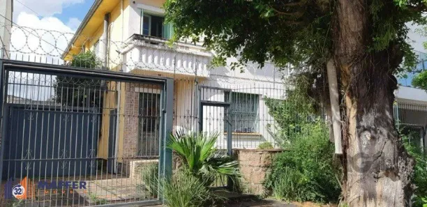 Casa com 3 Quartos à venda, 300m² no São Geraldo, Porto Alegre