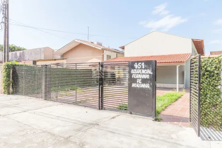 Sobrado com 3 Quartos à venda, 84m² no Centro, Matinhos