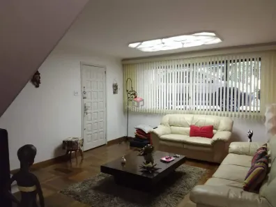 Sobrado com 3 Quartos à venda, 257m² no Baeta Neves, São Bernardo do Campo
