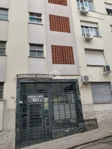 Apartamento com 2 Quartos à venda, 72m² no Centro Histórico, Porto Alegre