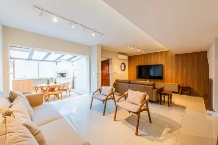 Casa de Condomínio com 3 Quartos à venda, 299m² no Cristal, Porto Alegre