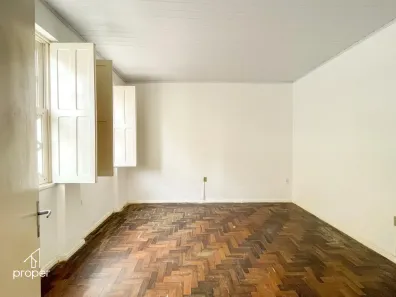 Casa com 4 Quartos para alugar, 104m² no Centro, Pelotas