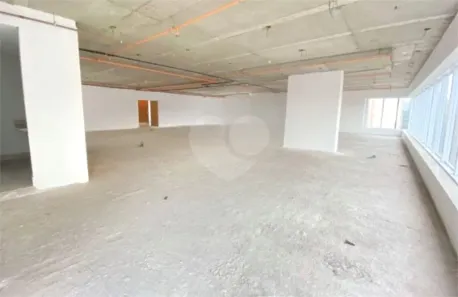Sala Comercial para alugar, 400m² no Liberdade, São Paulo