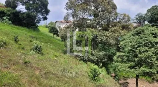 Lote/Terreno à venda, 1100m² no Serra dos Lagos (Jordanésia), Cajamar