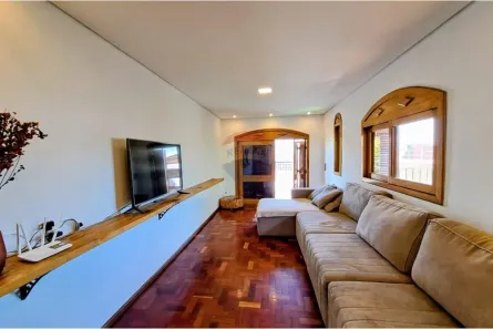 Casa com 3 Quartos à venda, 426m² no Petrópolis, Passo Fundo