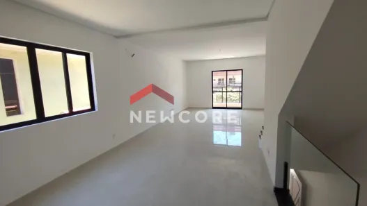 Casa com 3 Quartos à venda, 220m² no Embaré, Santos
