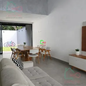 Sobrado com 3 Quartos à venda, 250m² no Pinheirinho, Vinhedo