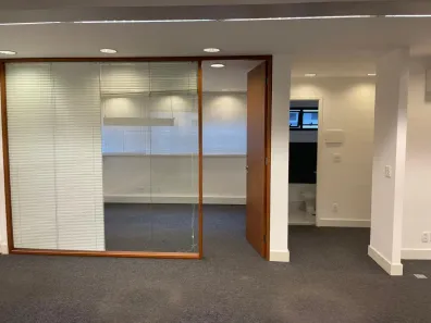Sala Comercial à venda, 155m² no Vila Olímpia, São Paulo